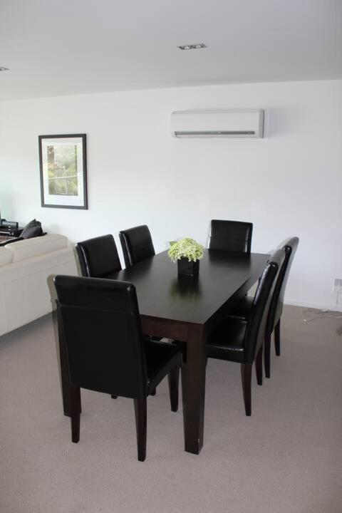 פיקטון Pohutukawa Apartment מראה חיצוני תמונה